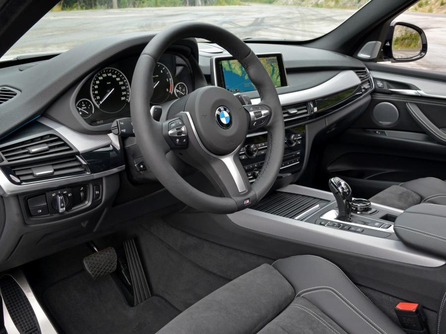  BMW X5 M50d 2013 года  (фото 7 из 12)
